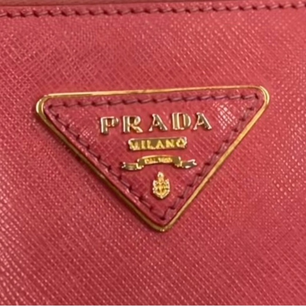PRADA Galleria Small Leather Handbag - Authenticated - Picture 3 of 15